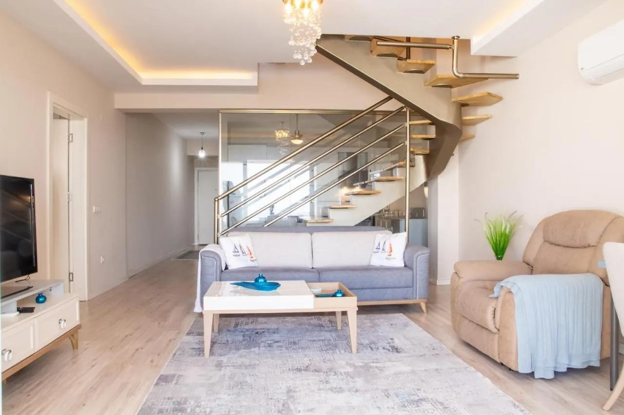 شقة Spacious Perfect Flat With Private Pool كوشاداسيه 0*,  تركيا