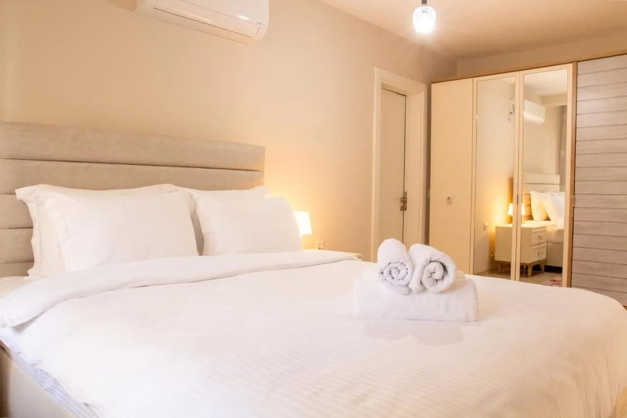 شقة Spacious Perfect Flat With Private Pool كوشاداسيه
