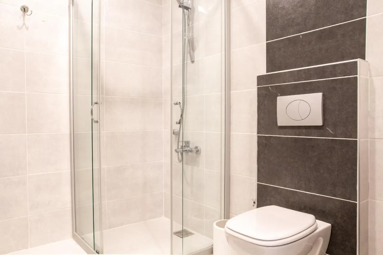 شقة Spacious Perfect Flat With Private Pool كوشاداسيه